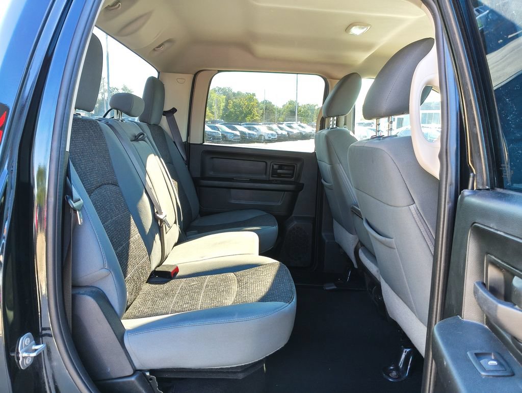Used 2020 RAM 1500 Express w/ Wheel & Sound Group AWD/4WD image 9