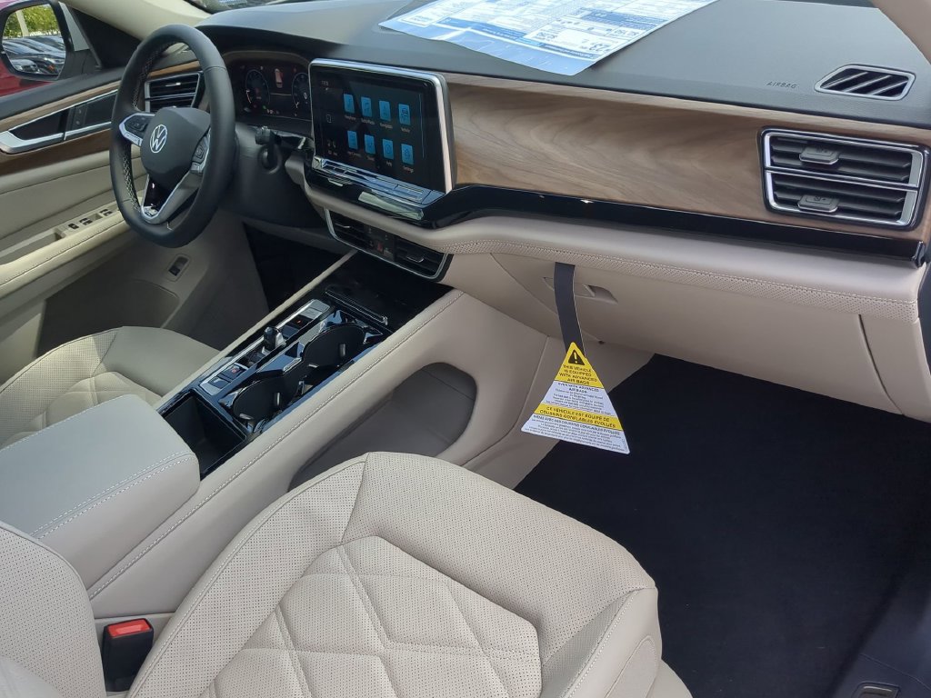 New 2026 Volkswagen Atlas SE FWD image 13