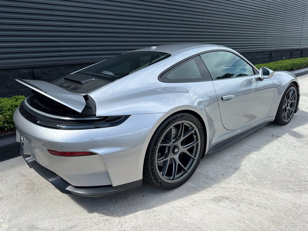 Certified 2026 Porsche 911 GT3 w/ Lightweight Package In Black RWD image 10