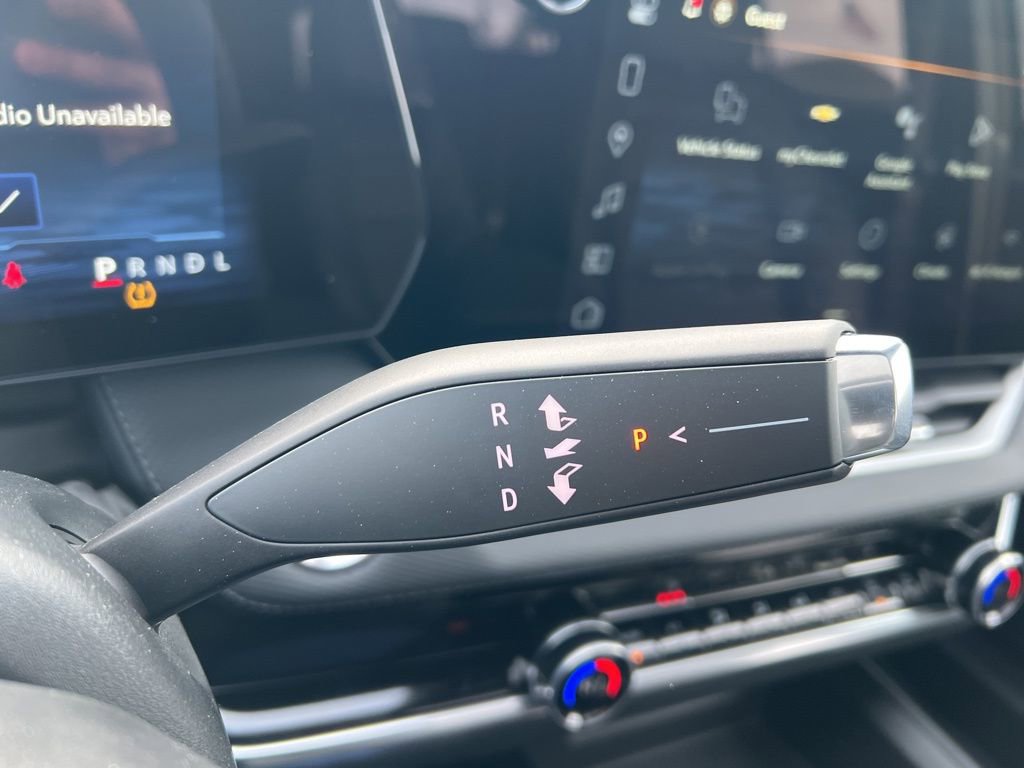 New 2026 Chevrolet Equinox LT w/ Convenience Package II image 13