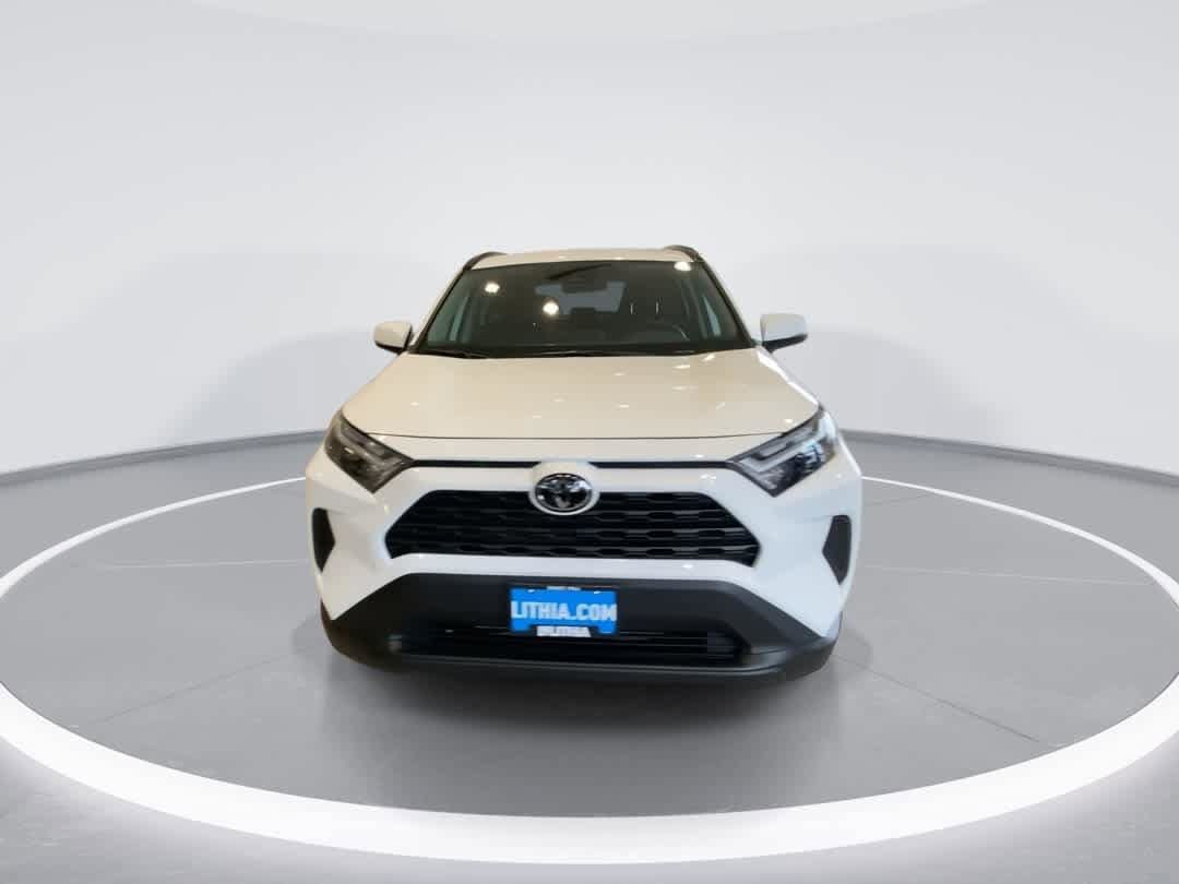 Certified 2025 Toyota RAV4 XLE AWD/4WD image 3