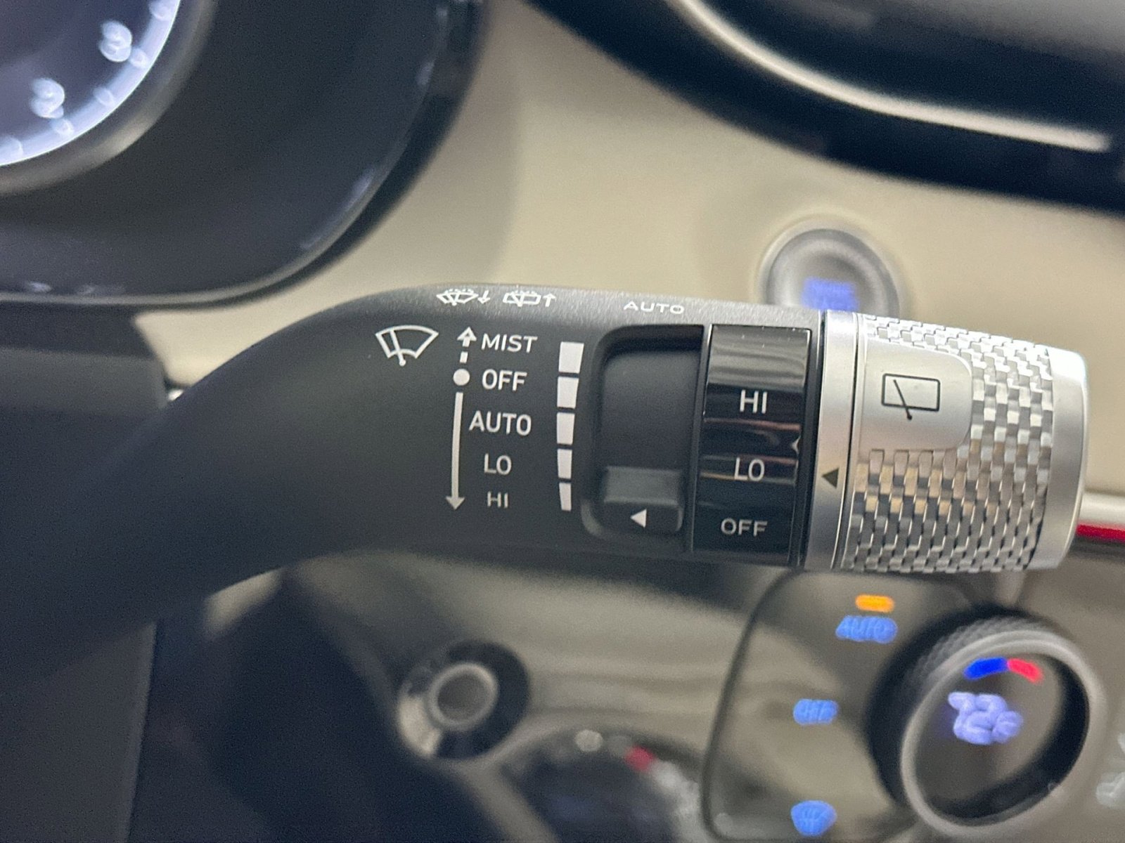 Used 2024 Genesis GV70 2.5T w/ Advanced Package image 30