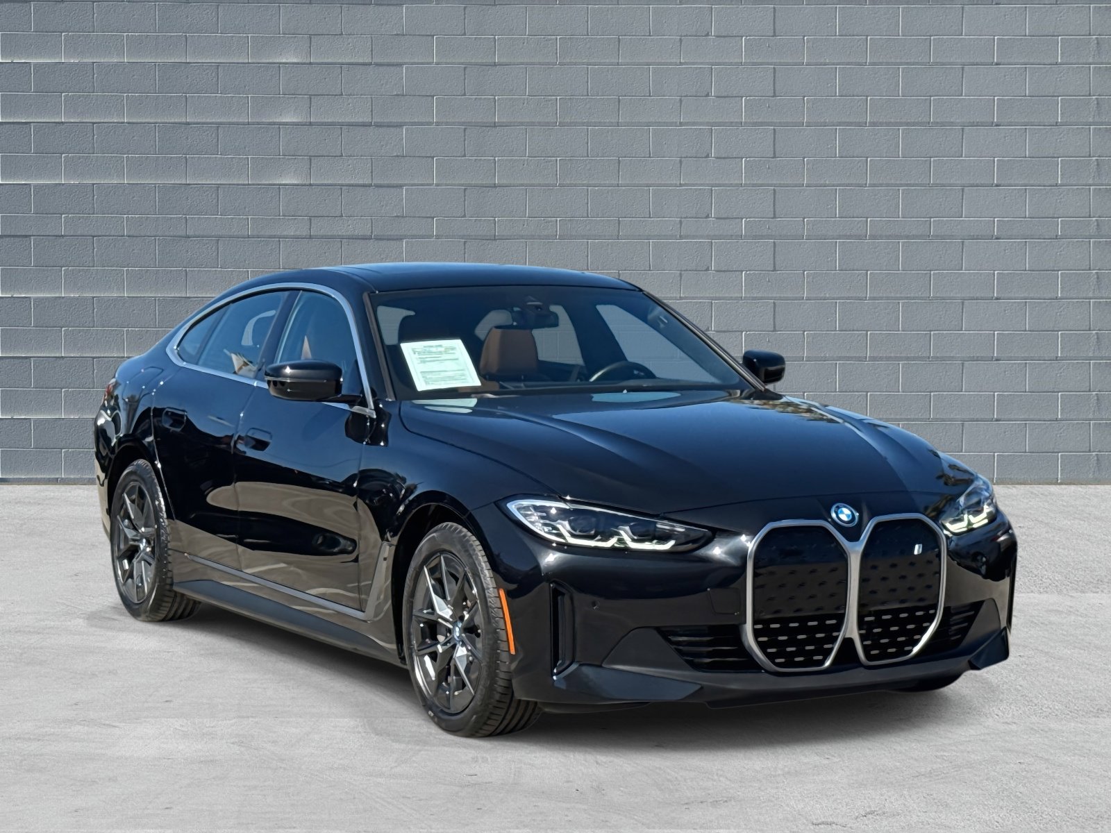 Certified 2023 BMW i4 eDrive35 w/ Premium Package image 1