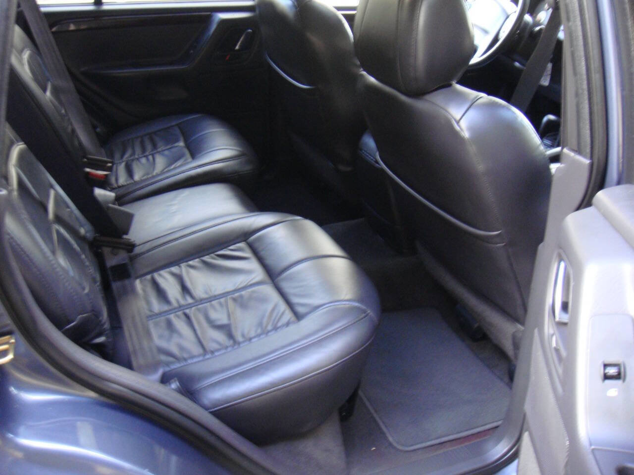 Used 2001 Jeep Grand Cherokee Limited image 13