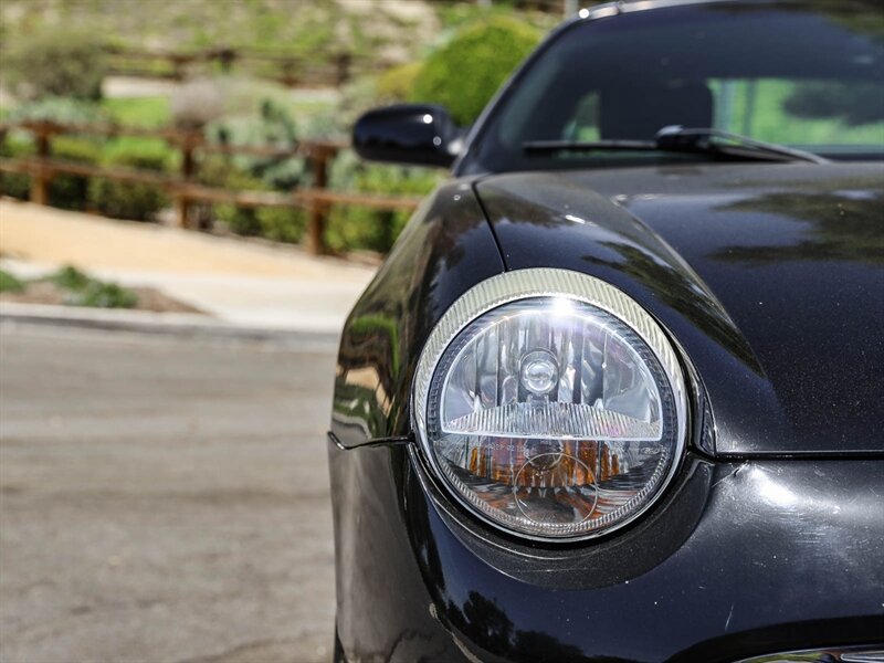 Used 2002 Ford Thunderbird RWD image 11