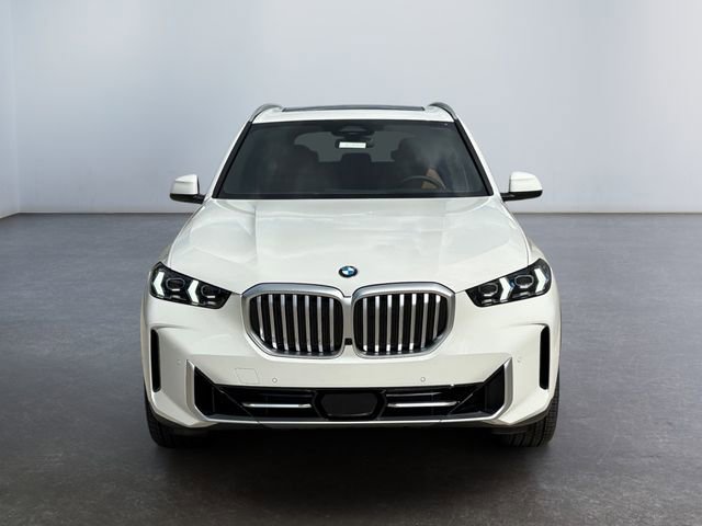 Used 2026 BMW X5 xDrive40i w/ Climate Comfort Package image 9