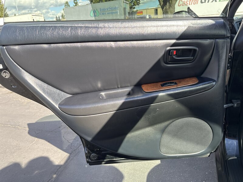 Used 1998 Lexus ES 330 FWD image 30
