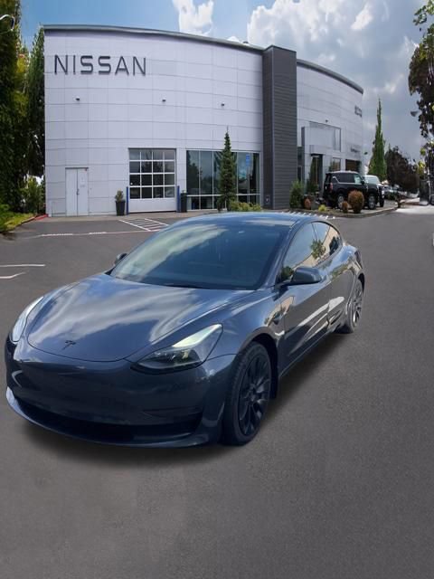 Used 2023 Tesla Model 3 Standard Range image 20