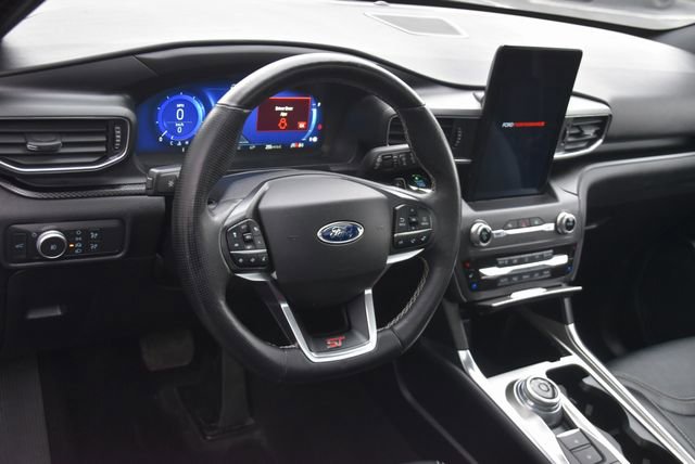 Used 2020 Ford Explorer ST w/ ST Street Pack image 16