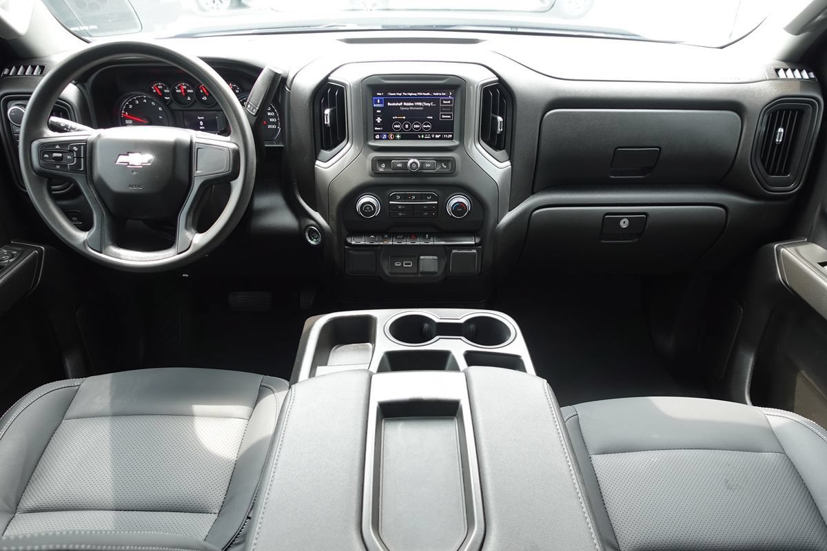 Used 2024 Chevrolet Silverado 1500 Custom w/ LPO, Dark Essentials Package AWD/4WD image 35