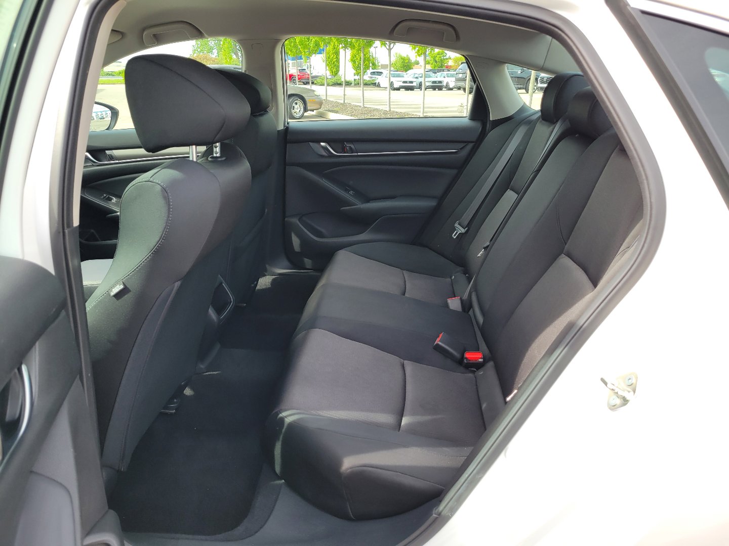 Certified 2018 Honda Accord LX image 11