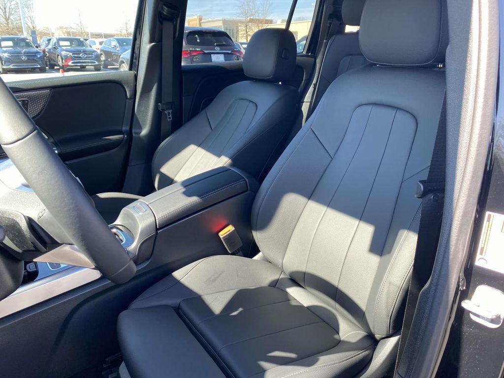 Certified 2025 Mercedes-Benz GLB 250 image 19