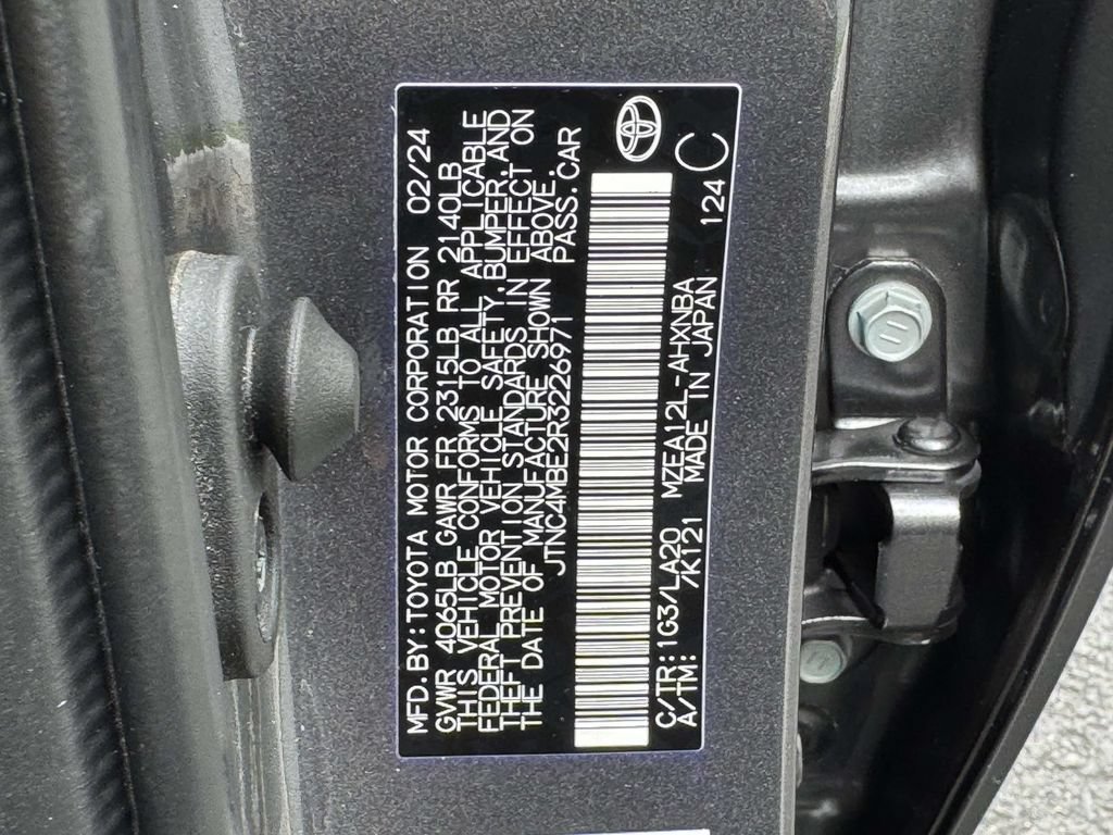 Used 2024 Toyota Corolla XSE FWD image 27