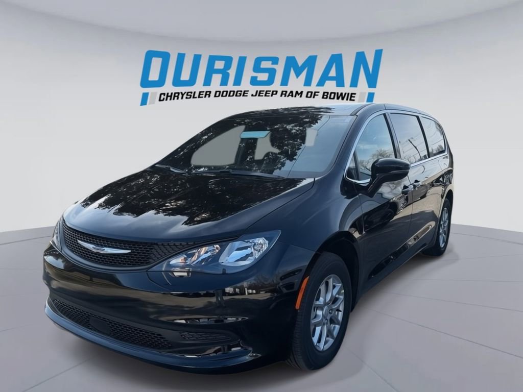 New 2026 Chrysler Voyager LX image 2