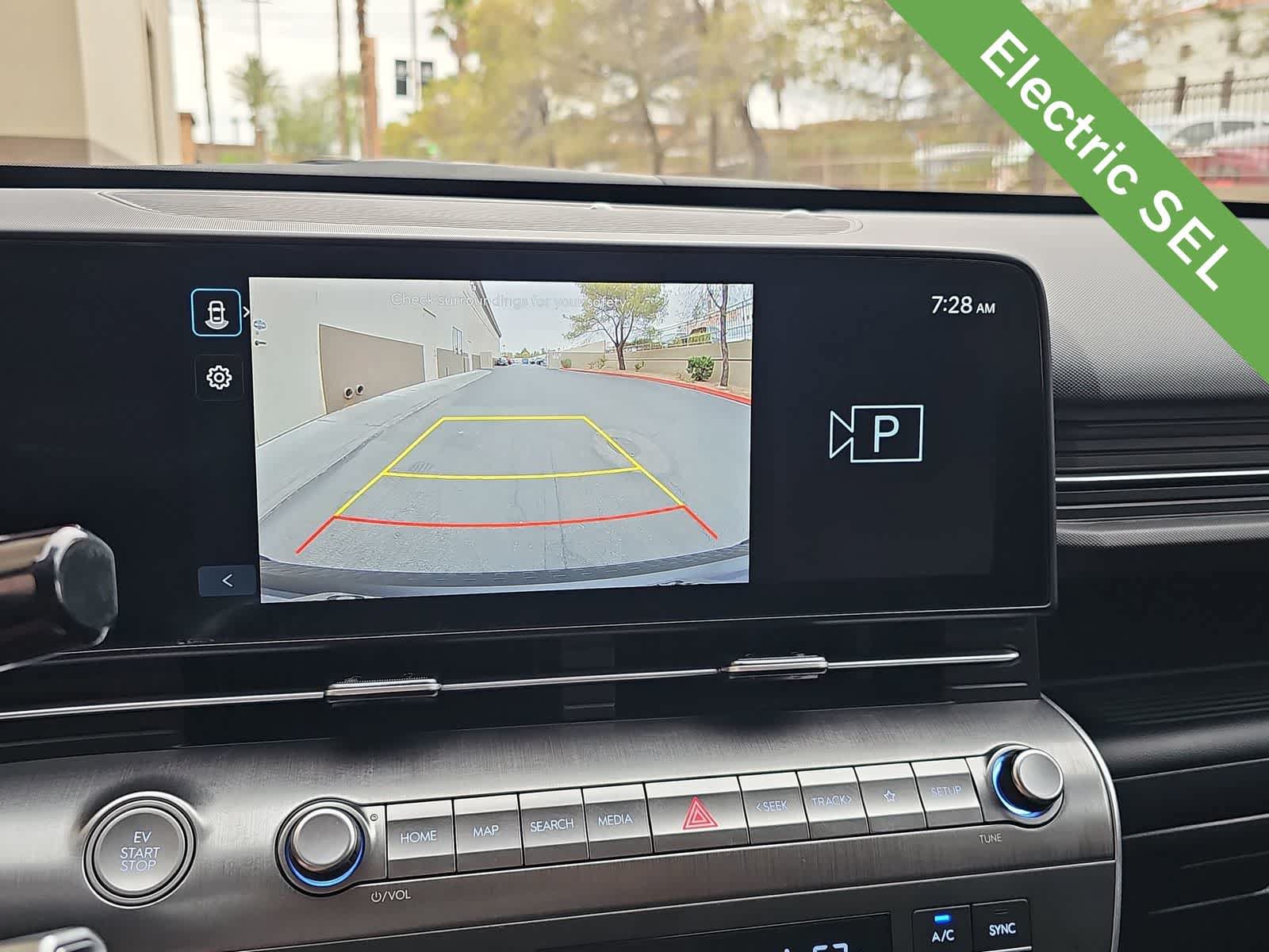 Certified 2024 Hyundai Kona SEL FWD image 26