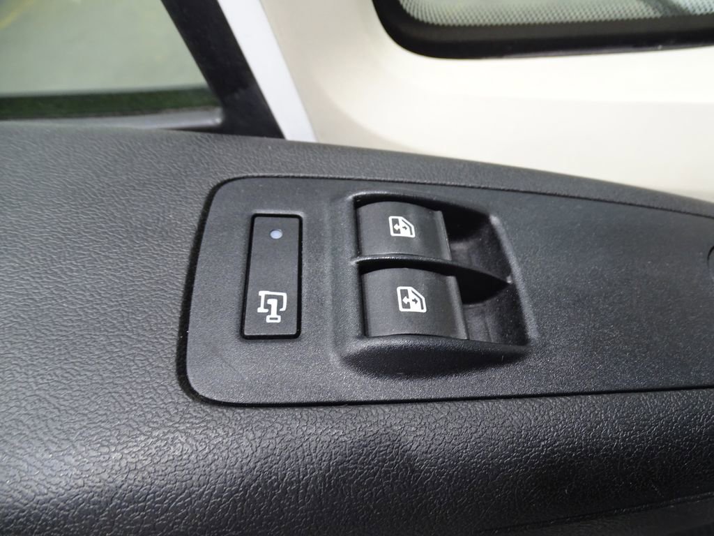 Used 2016 RAM ProMaster 1500 image 13