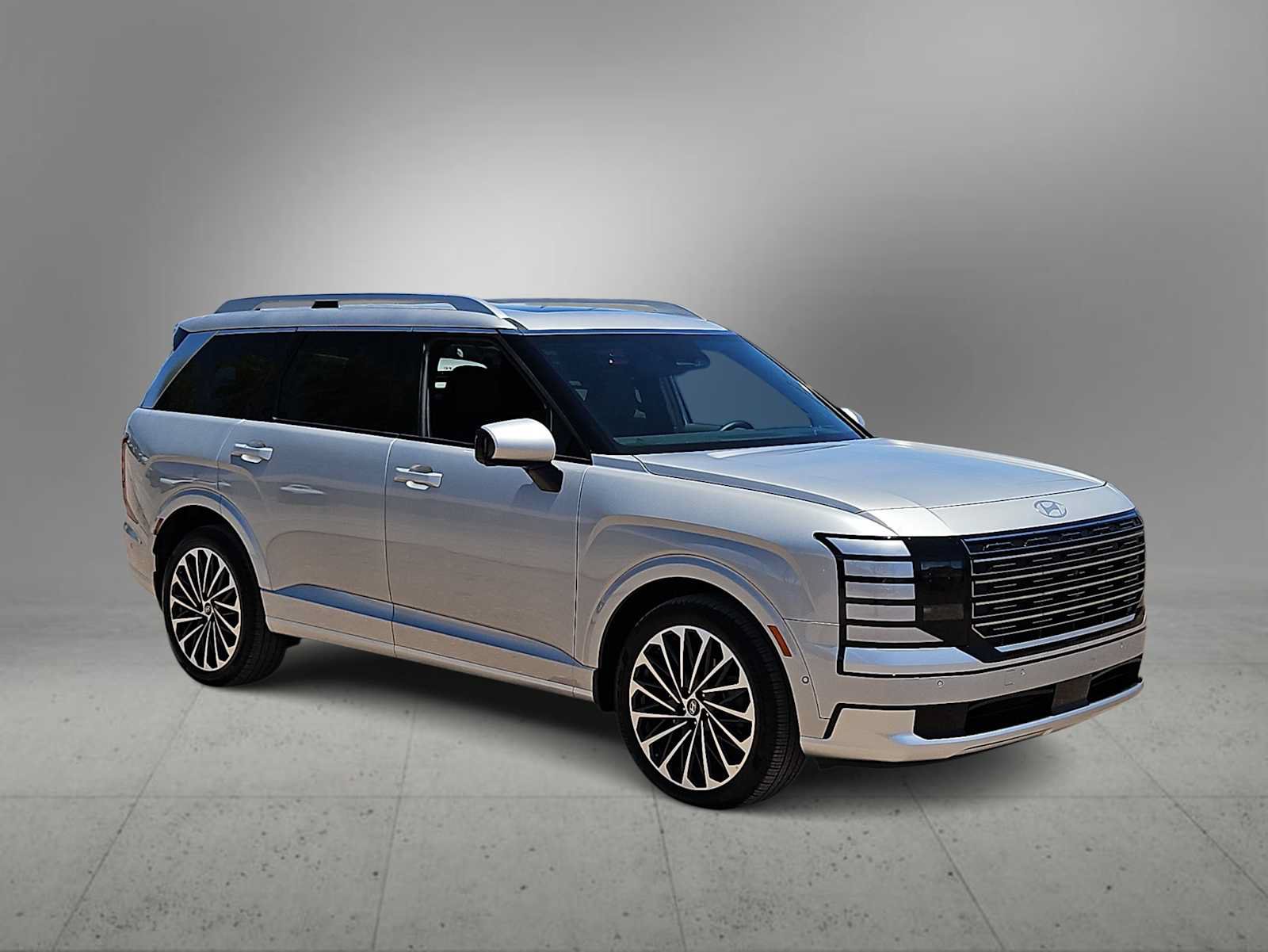 New 2026 Hyundai Palisade Calligraphy FWD image 2