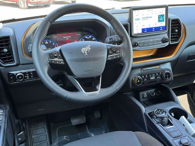Certified 2023 Ford Bronco Sport Outer Banks AWD/4WD image 14