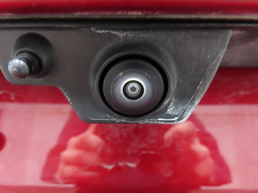 Used 2025 GMC Yukon Elevation w/ LPO, Floor Liner Package image 35