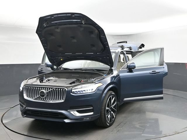Used 2023 Volvo XC90 B6 Plus w/ Protection Package AWD/4WD image 52
