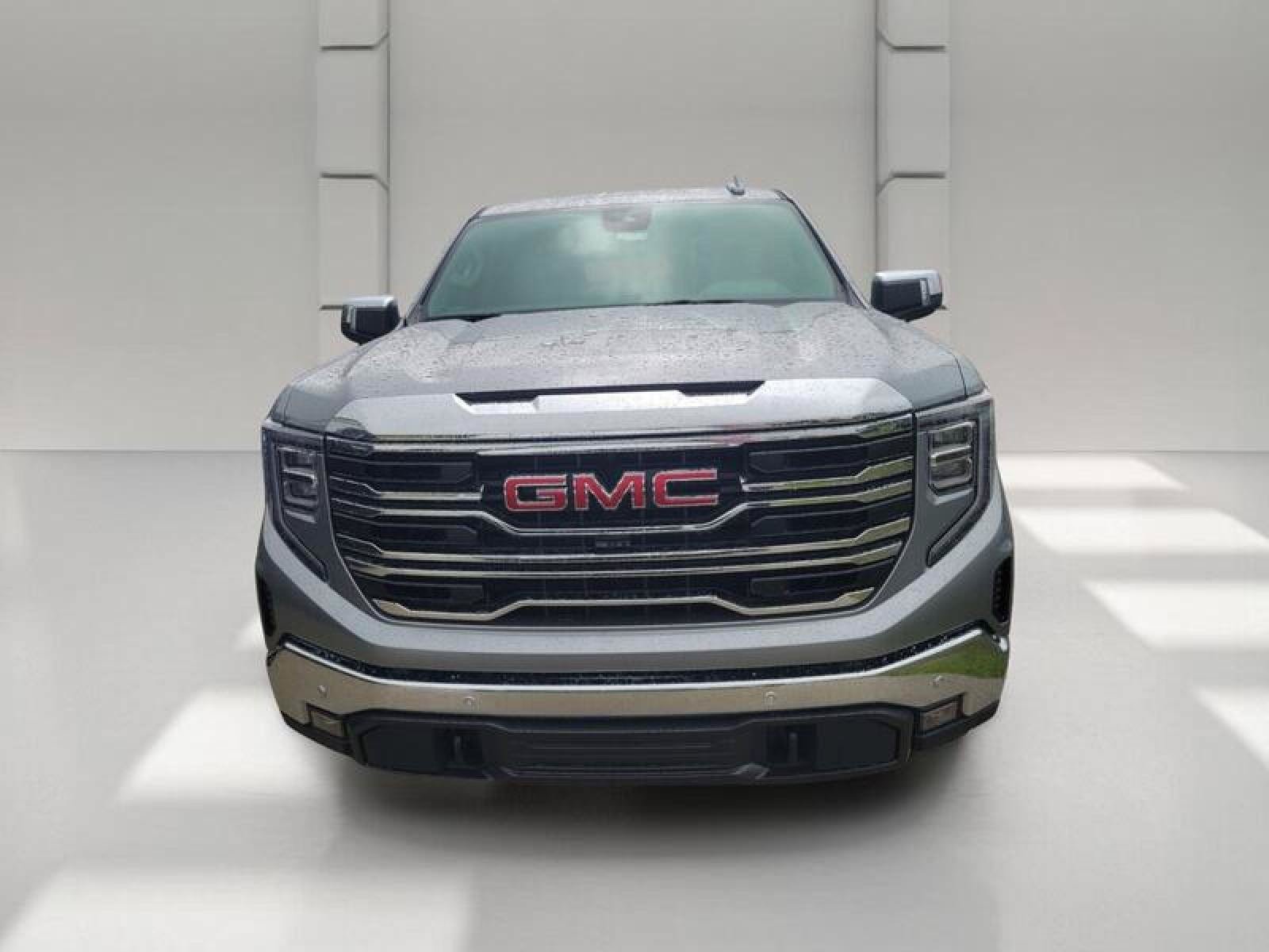 New 2026 GMC Sierra 1500 SLT w/ SLT Premium Plus Package AWD/4WD image 2
