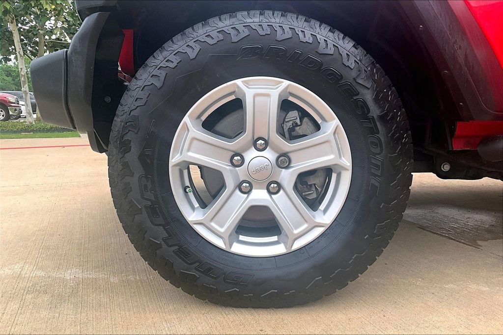 Used 2019 Jeep Wrangler Unlimited Sport S AWD/4WD image 11