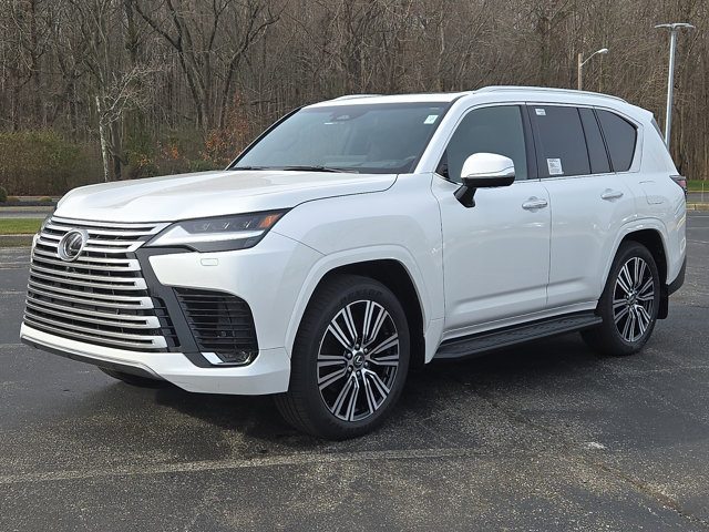 New 2025 Lexus LX 600 4WD w/ Luxury Package image 2