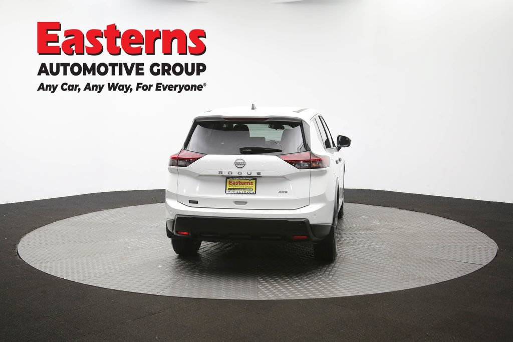 Used 2024 Nissan Rogue S AWD/4WD image 39