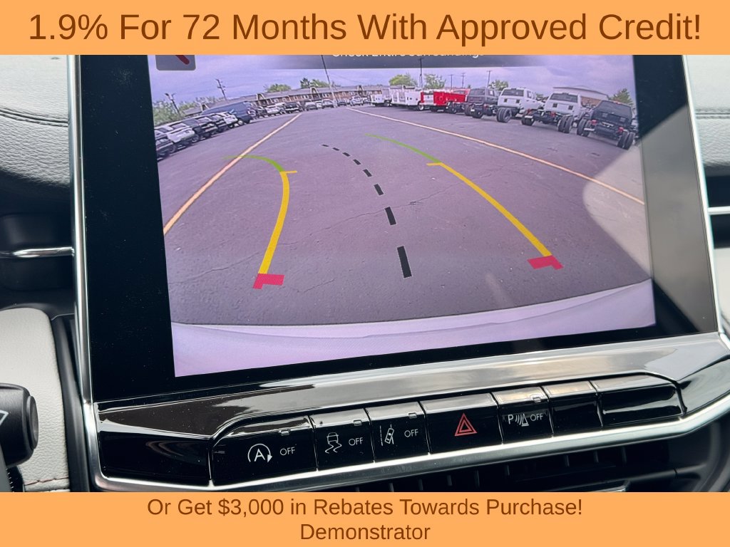 New 2026 Jeep Compass Limited w/ Sun, Sound & Navigation Group AWD/4WD image 29
