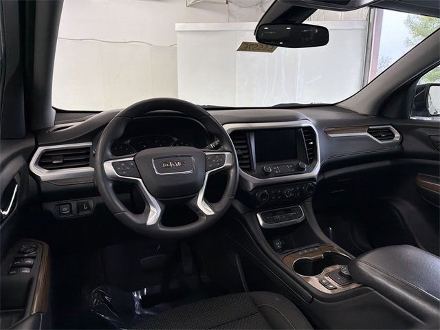 Used 2022 GMC Acadia SLE w/ Driver Convenience Package image 20