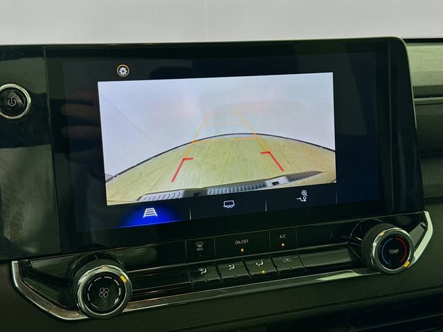 Used 2023 Chevrolet Colorado W/T image 16