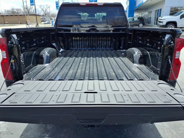 New 2026 Chevrolet Silverado 2500 Custom w/ Custom Value Package AWD/4WD image 4