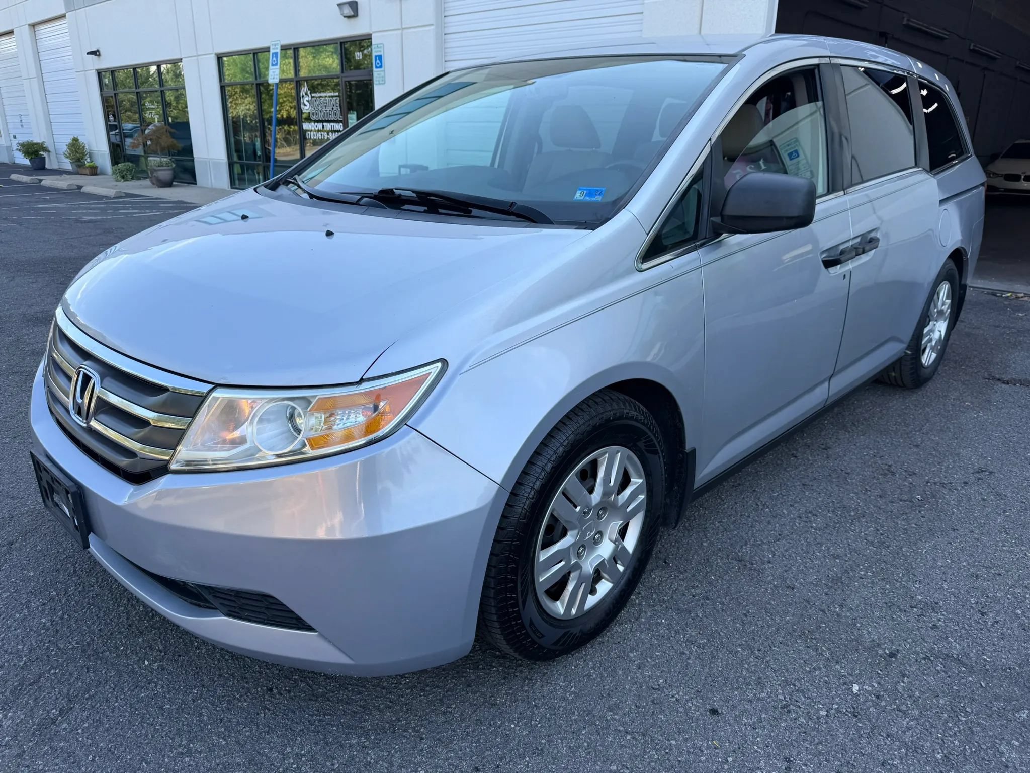 Used 2012 Honda Odyssey LX image 5