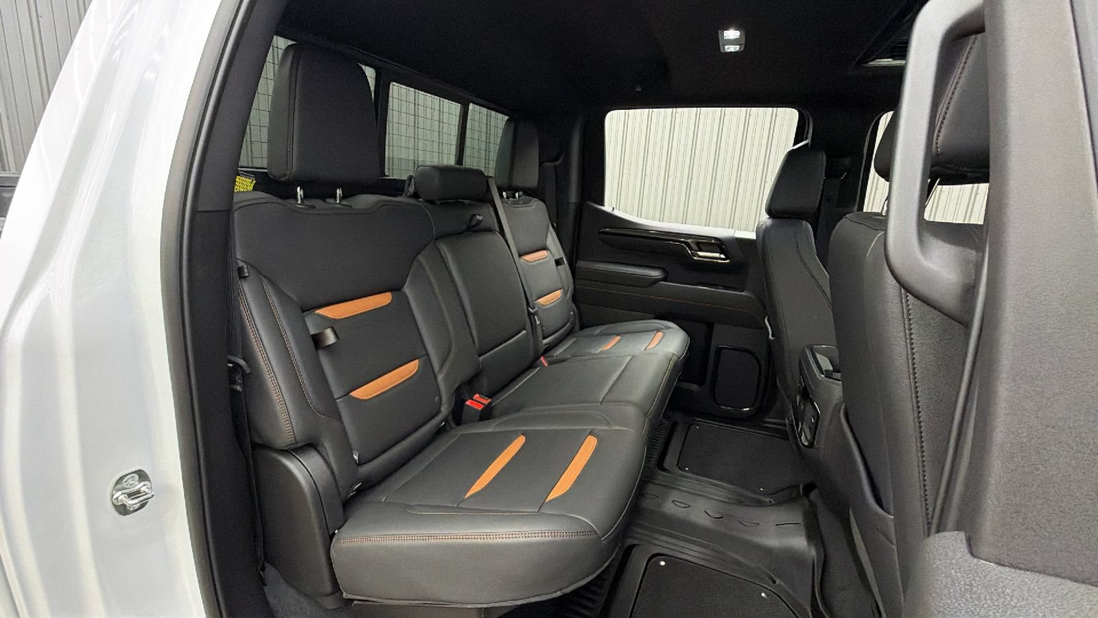 Used 2026 GMC Sierra 1500 AT4 w/ AT4 Premium Package AWD/4WD image 40