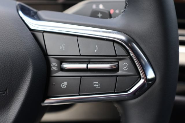 New 2026 Chevrolet Equinox LT w/ Safety and Technology Package AWD/4WD image 7