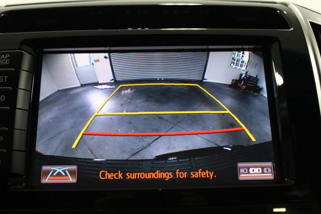 Used 2013 Toyota Land Cruiser AWD/4WD image 50