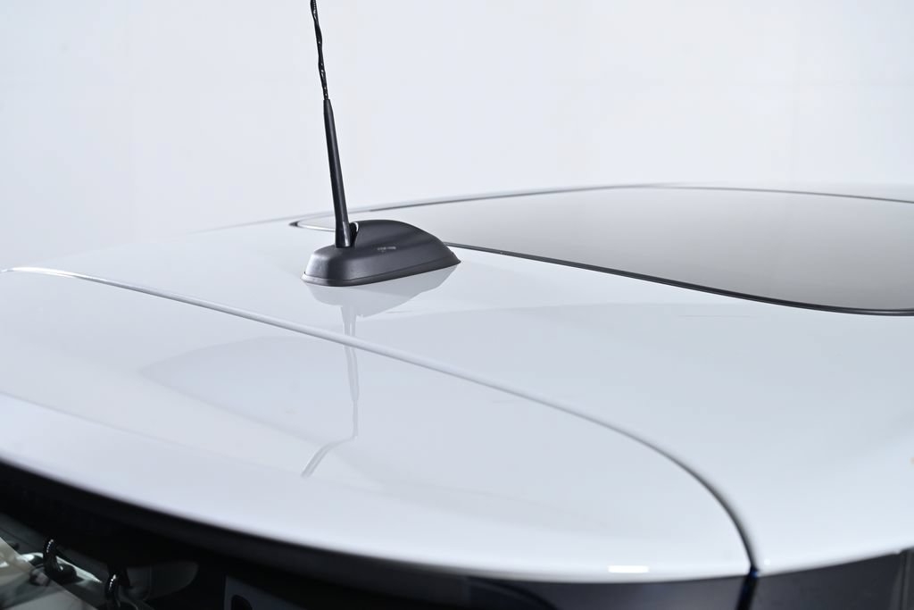 Used 2026 MINI Cooper S FWD image 11