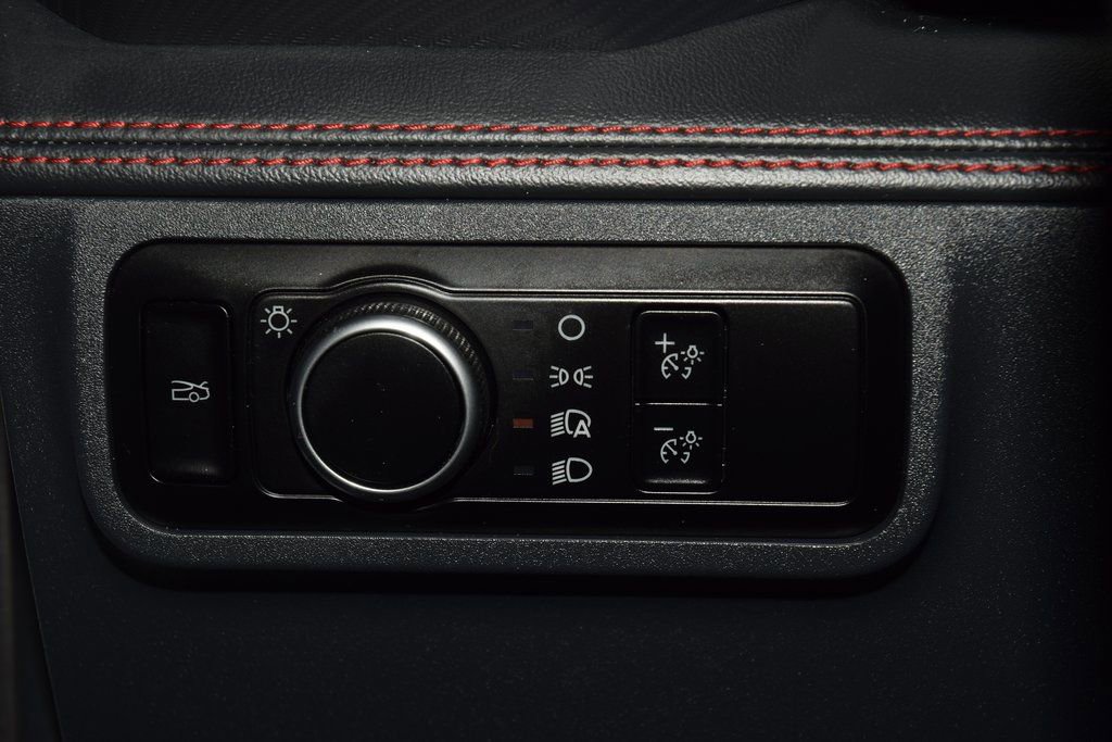 Used 2024 Ford Mustang GT Premium image 28