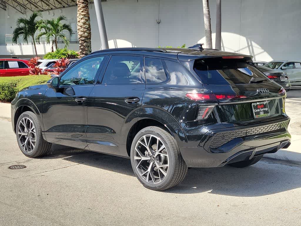 New 2026 Audi Q3 quattro 2.0T AWD/4WD image 12