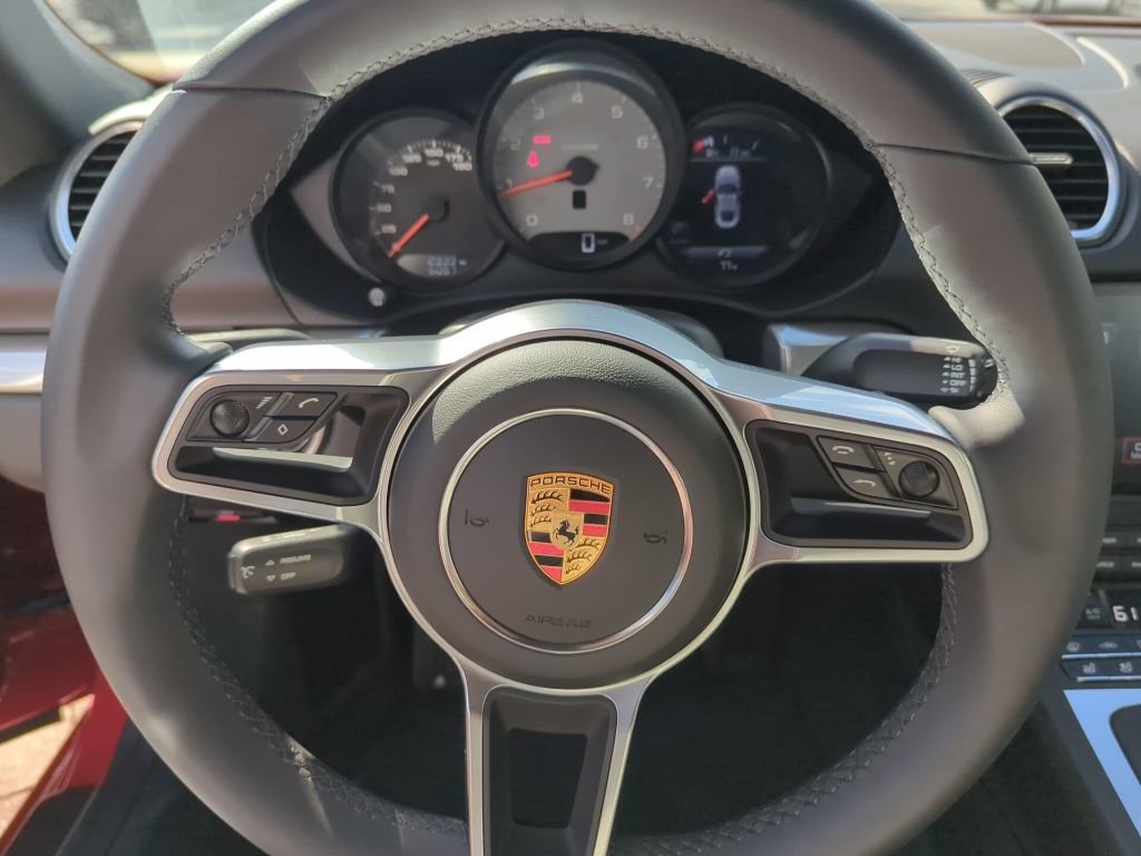 Used 2024 Porsche 718 Cayman S image 25