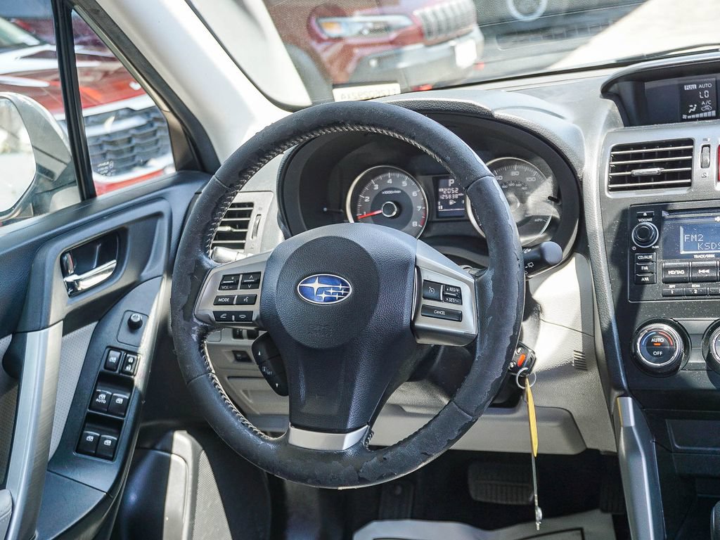 Used 2014 Subaru Forester 2.5i Limited w/ Popular Package #2 AWD/4WD image 17