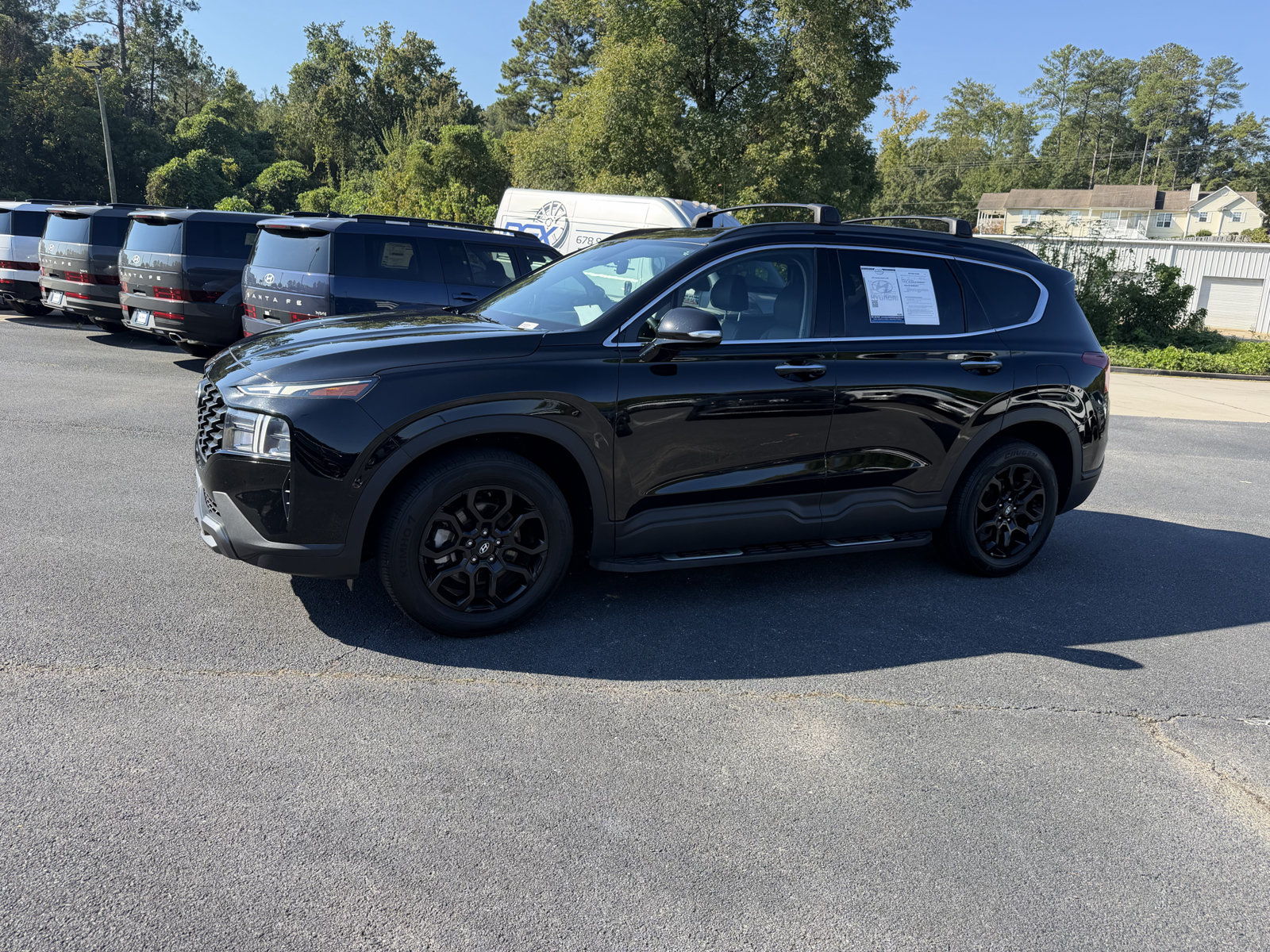 Used 2023 Hyundai Santa Fe XRT FWD image 2