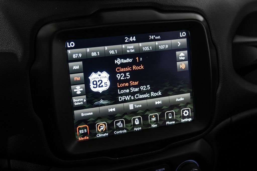 Used 2023 Jeep Renegade Altitude w/ Sun/Sound Group image 32