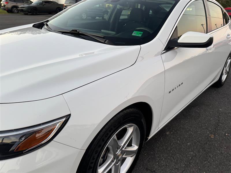 Used 2023 Chevrolet Malibu LS w/ Driver Confidence Package image 9