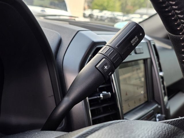 Used 2018 Ford F150 XLT w/ Equipment Group 302A Luxury AWD/4WD image 24
