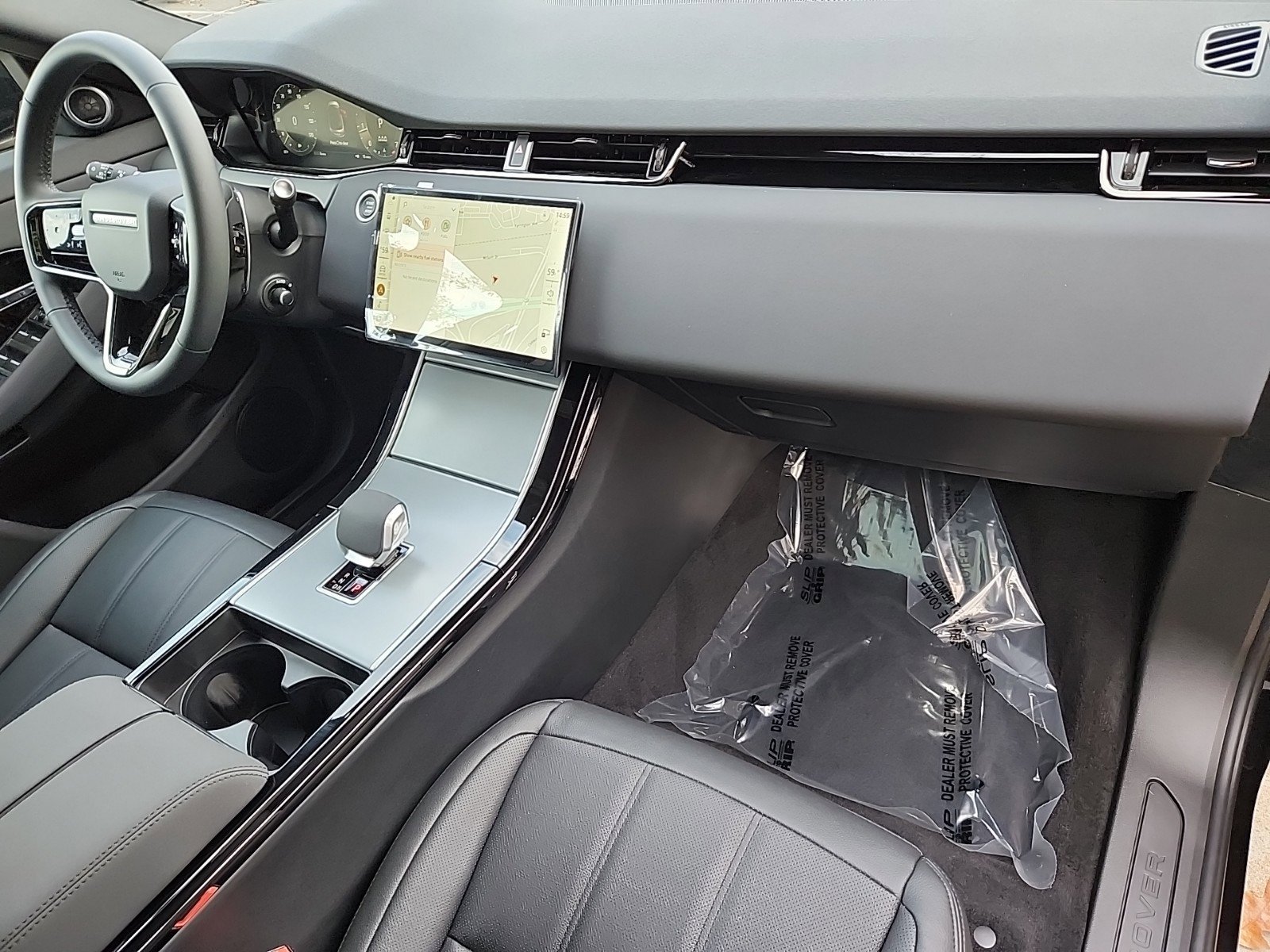 Used 2025 Land Rover Range Rover Evoque S image 27