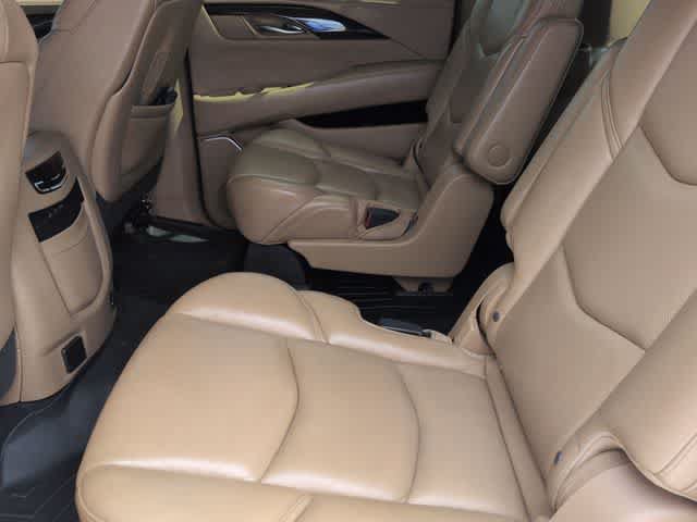 Used 2019 Cadillac Escalade ESV Platinum AWD/4WD image 19