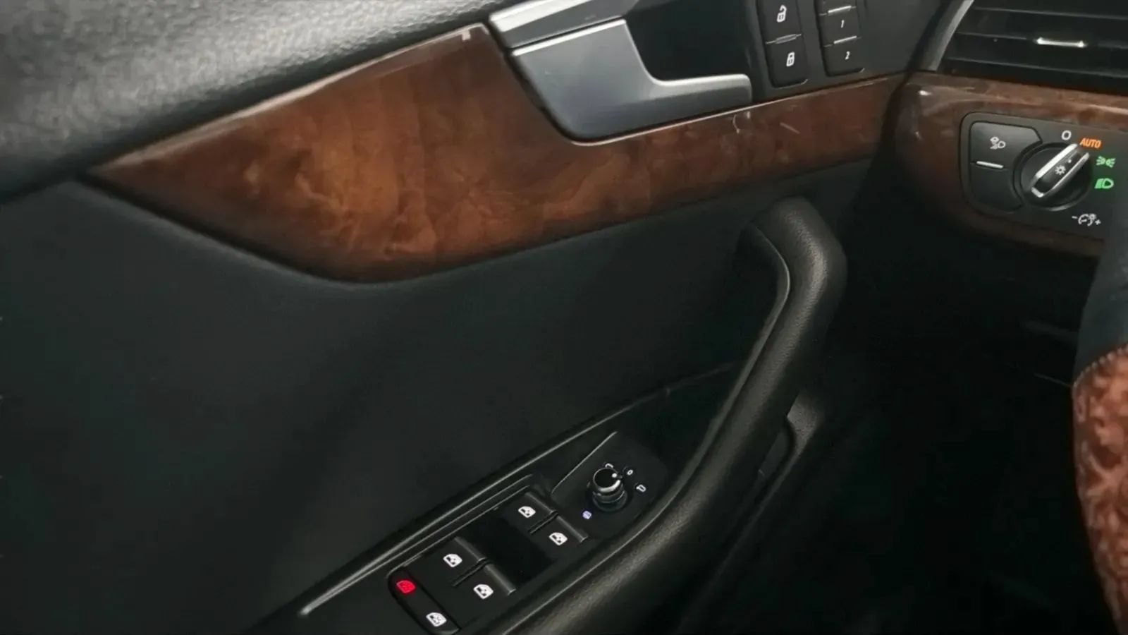 Used 2019 Audi A4 2.0T Premium w/ Convenience Package FWD image 15