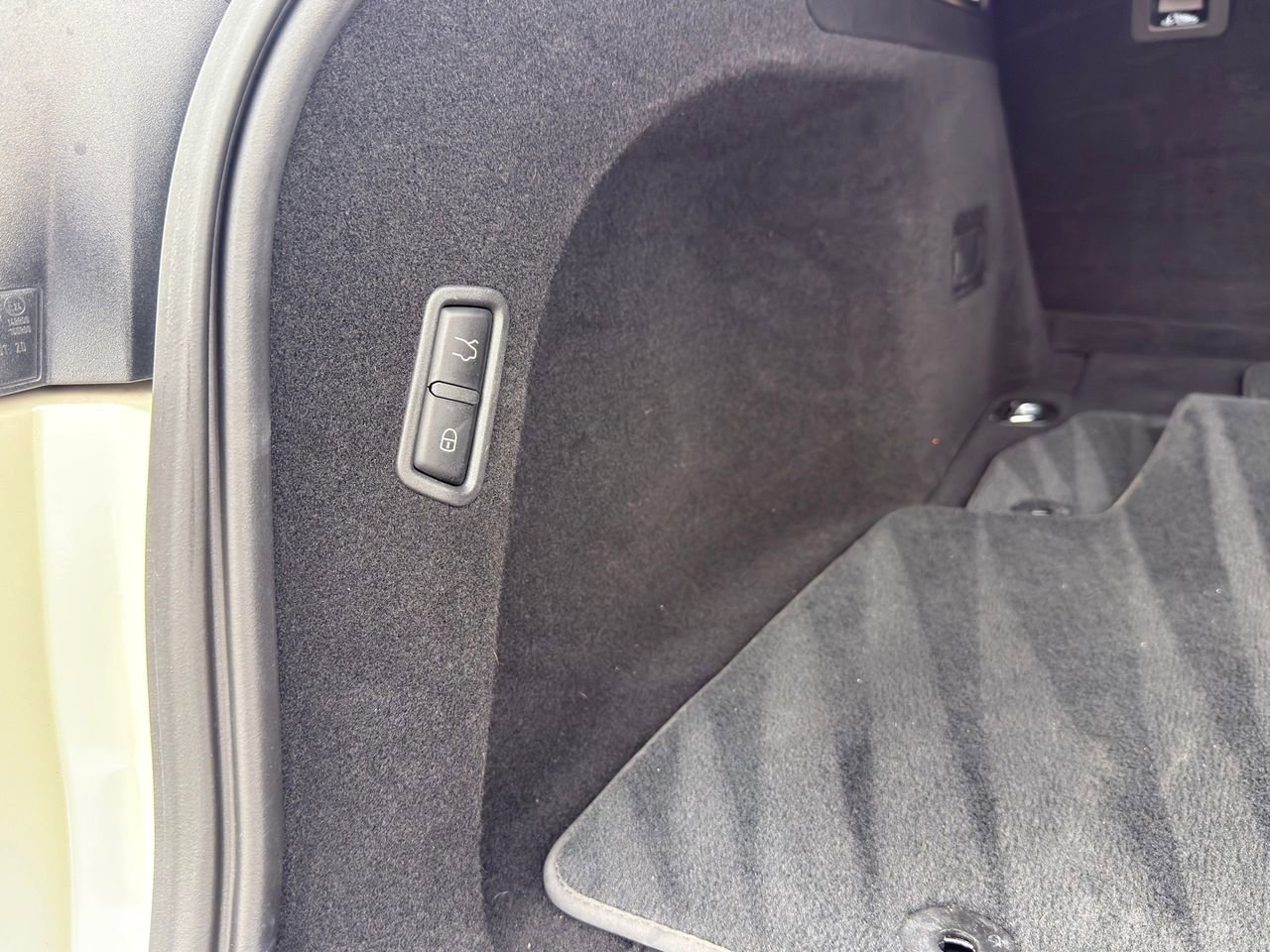 Used 2022 Maserati Levante Modena S image 9