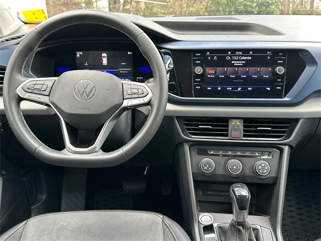 Used 2022 Volkswagen Taos SE image 13